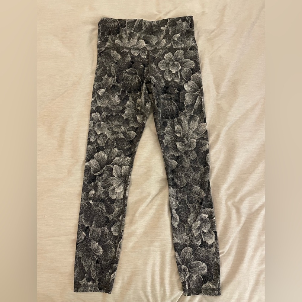 Athleta Elation Legging